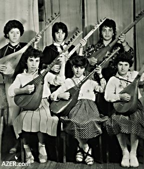 Ensemble of saz players from Azerbaijan